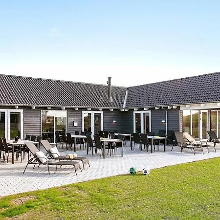 Casa de Férias Eskilstrup Sleeps 30 Pool Wifi Eskilstrup (Funen)